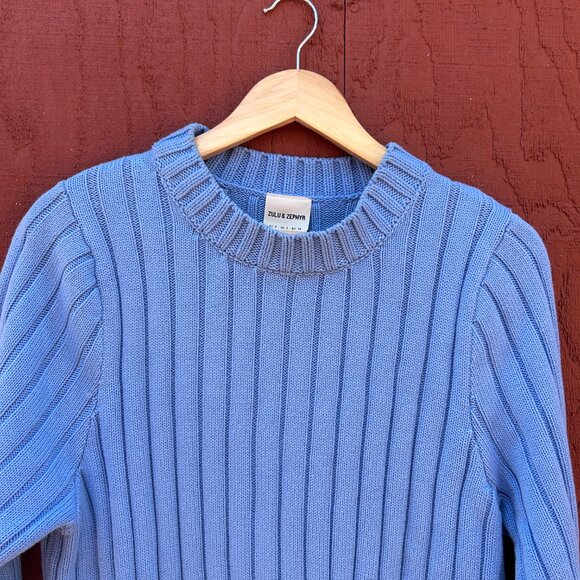 Zulu & Zephyr like new Blue Ribbed Sweater - Picture 2 of 3